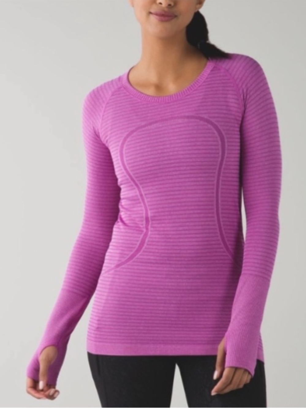 Lululemon Woman’s Swiftly Tech Purple Long-Sleeve Ultra Violet 4